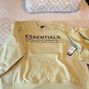 Essentials Womend  Light Green Crewneck Sweater (Like Kiwi Green)